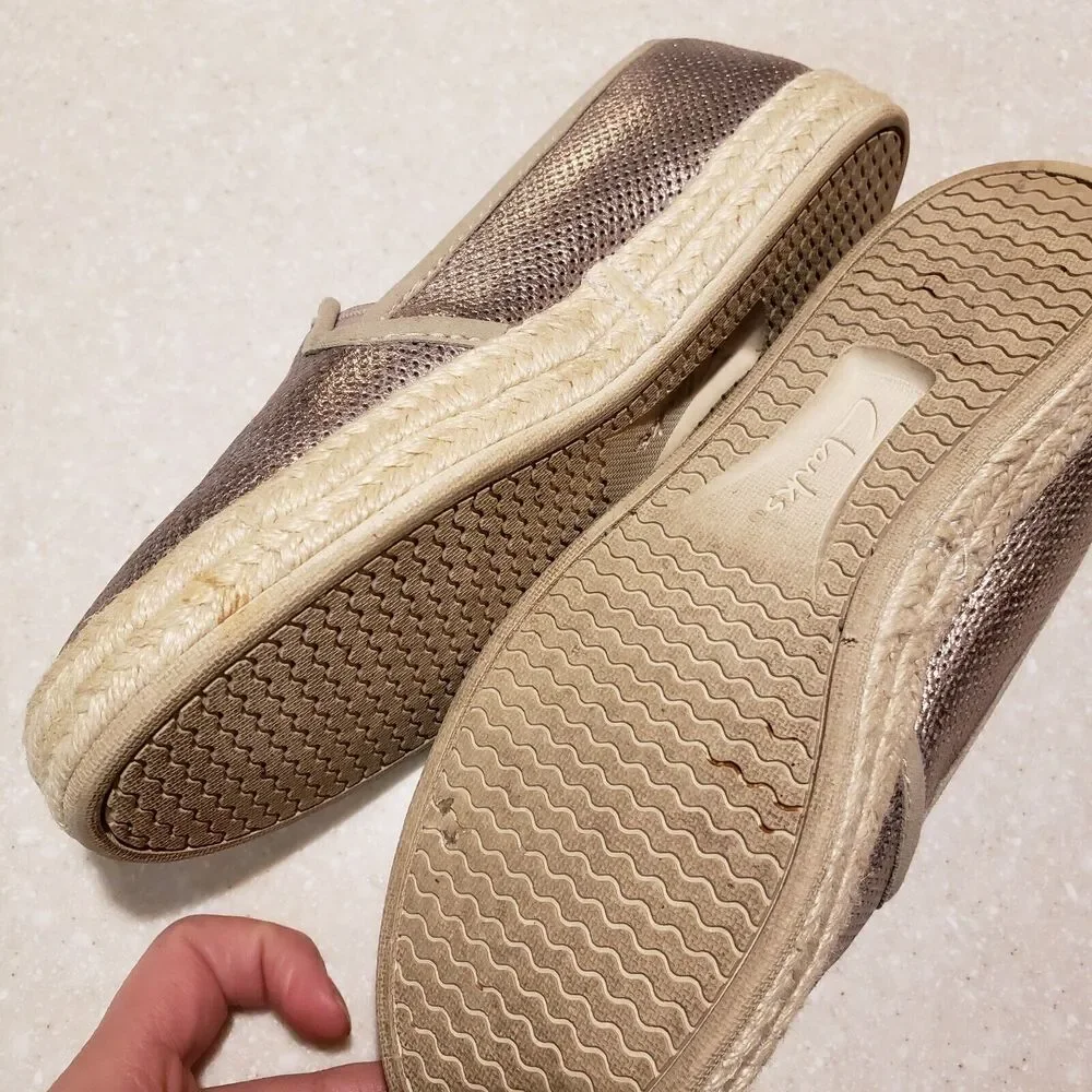 Clarks Women Azella Revere Shoe Size 5 W Loafer Slip On Espadrille Metallic Tan